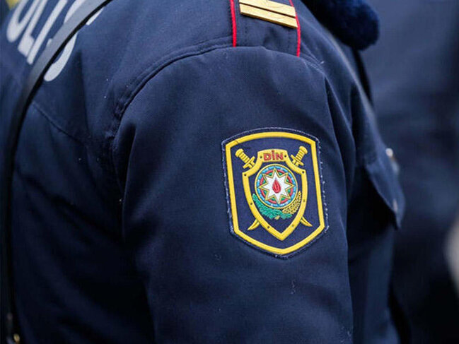 Gəncədə polis serjantının hoqqaları - Özünü general kimi təqdim edib