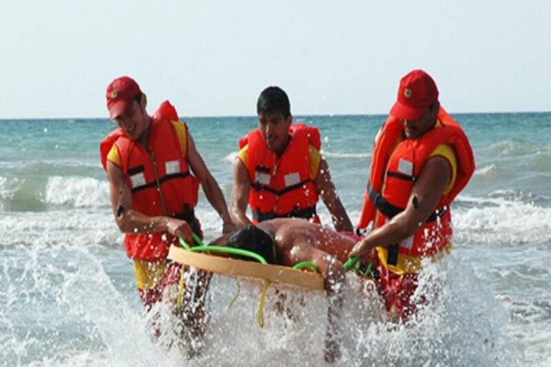 Buzovnada dənizdə bir nəfər xilas olundu - Bir nəfərin meyiti tapıldı