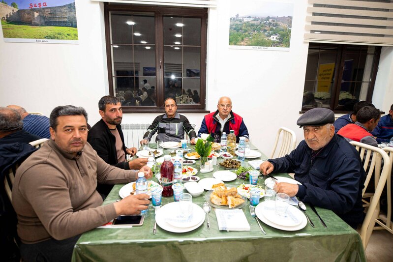 30 ildən sonra doğma torpaqda açılan ilk iftar süfrəsi