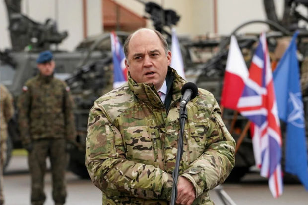 Britaniya müdafiə naziri: 