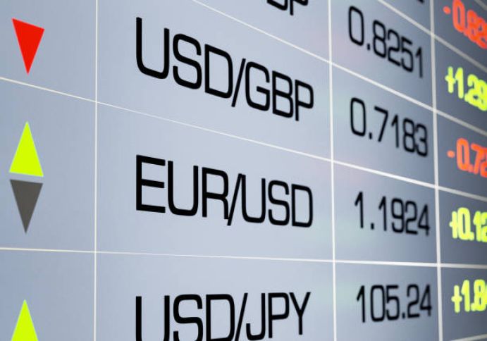 EUR/USD iyunda qeydə alınmış minumumlara doğru irəliləyə bilər