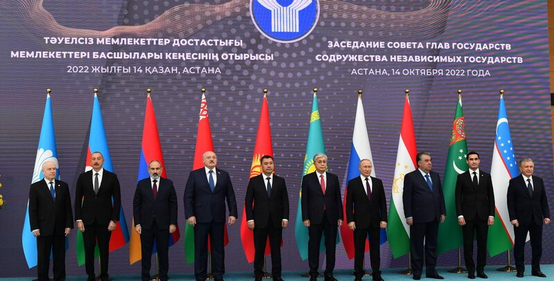  İlham Əliyev MDB Dövlət Başçıları Şurasının iclasında iştirak edir