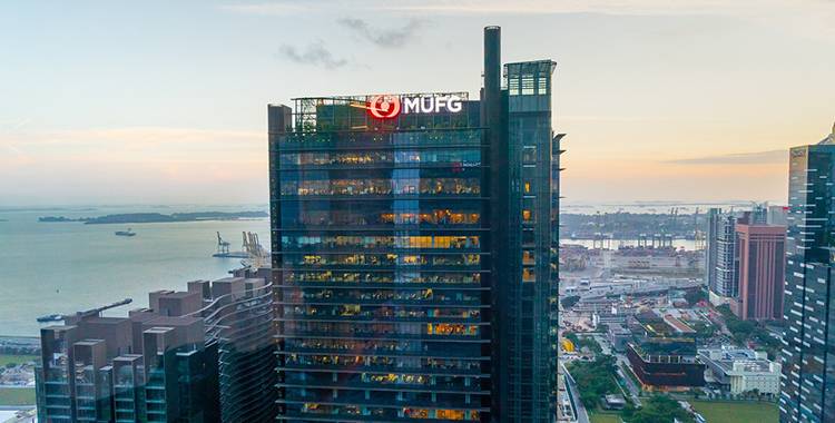Yaponiyanın ən böyük bankının xalis mənfəəti 70% azalıb