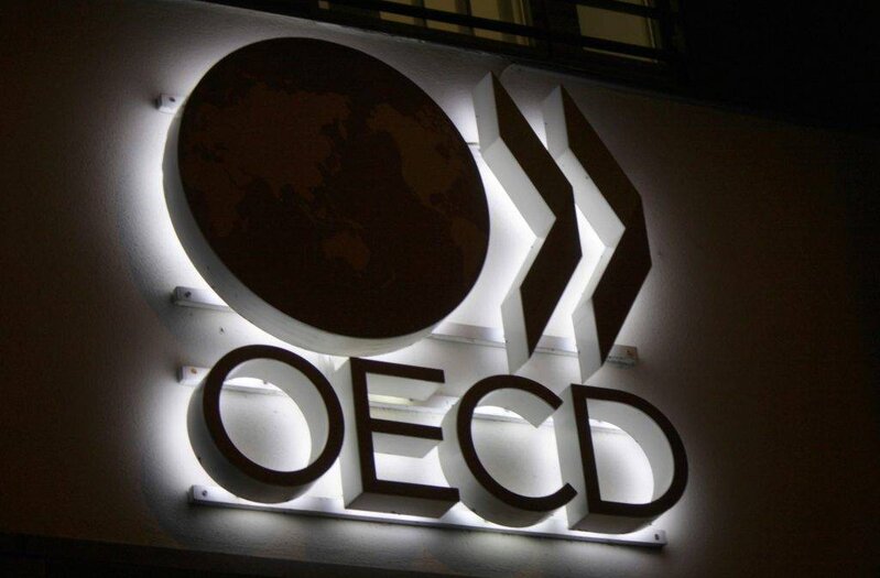 OECD ölkələrində neftin və neft məhsullarının ehtiyatları artır