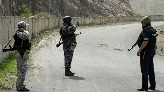 Qırğızıstan və Tacikistan sərhədində atışma oldu
