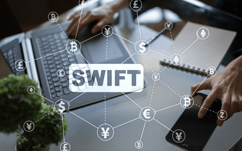 Rusiyanın sonuncu böyük bankı SWIFT-dən kənarlaşdırıla bilər