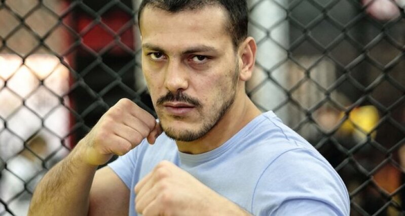Zabit Səmədovun vida döyüşündə QALİB GƏLDİ