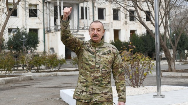 Azərbaycan Prezidentindən Zəfər Günü ilə bağlı PAYLAŞIM - FOTO