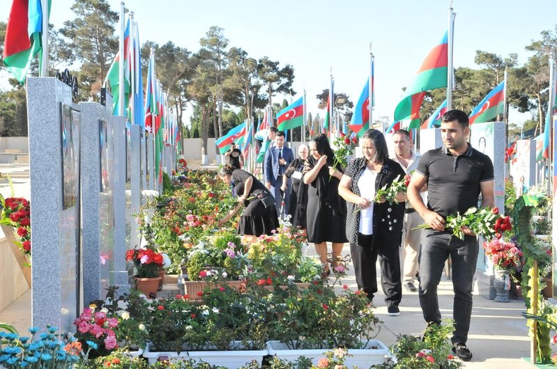 Abşeronda şəhid ailələri və qazilər üçün həyata keçirilən layihələr davam etdirlir - FOTOLAR