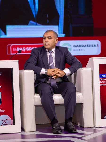 "Tikintidə sənədləşmə dövlətçilik mədəniyyətidir. Çünki sənədlər büdcəni qoruyur, büdcə isə xalqın inamıdır." – Aqil Talıbov