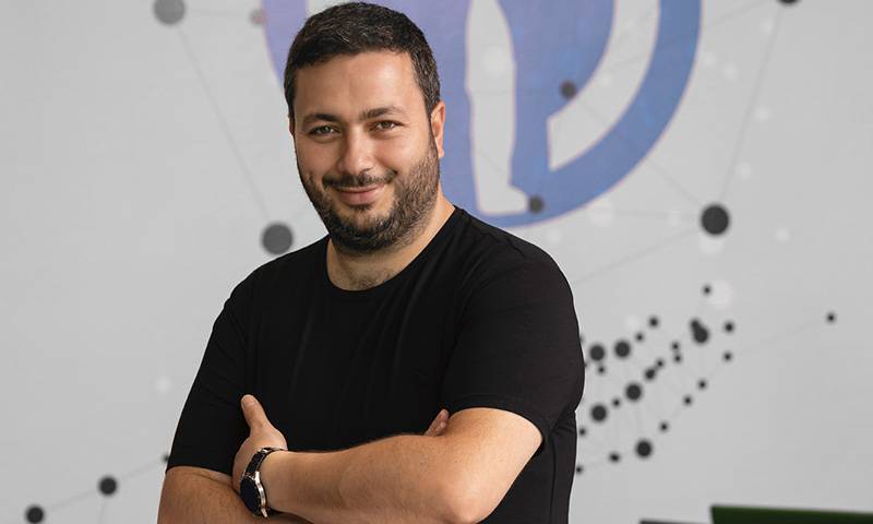 Türkiyəli sahibkar Ali Emre Erişen 