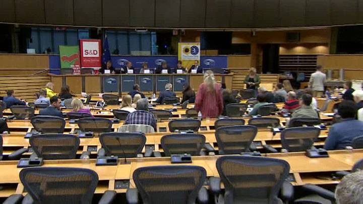 Avropa Parlamenti Kiyevə müharibədən sonra hərtərəfli yardımı vəd edib