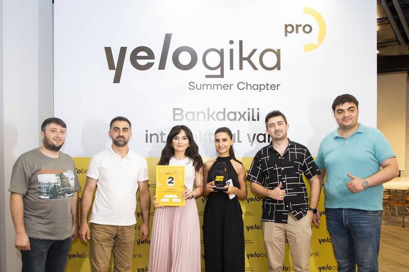 Yelo Bank-ın əməkdaşları arasında intellektual kviz keçirilib