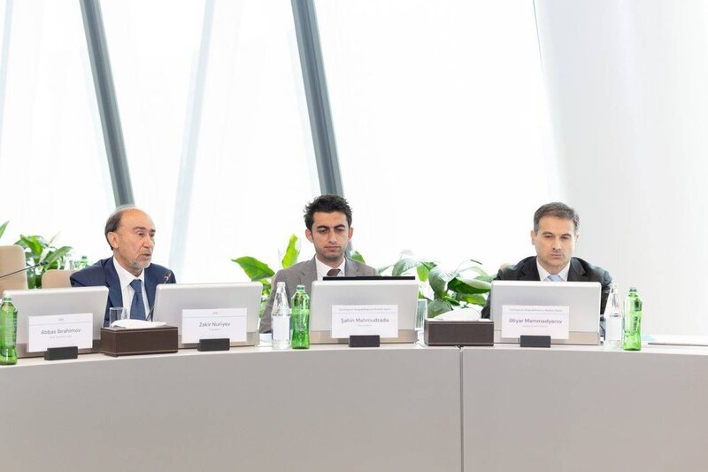 Taleh Kazımov bankların rəhbər şəxslərini topladı