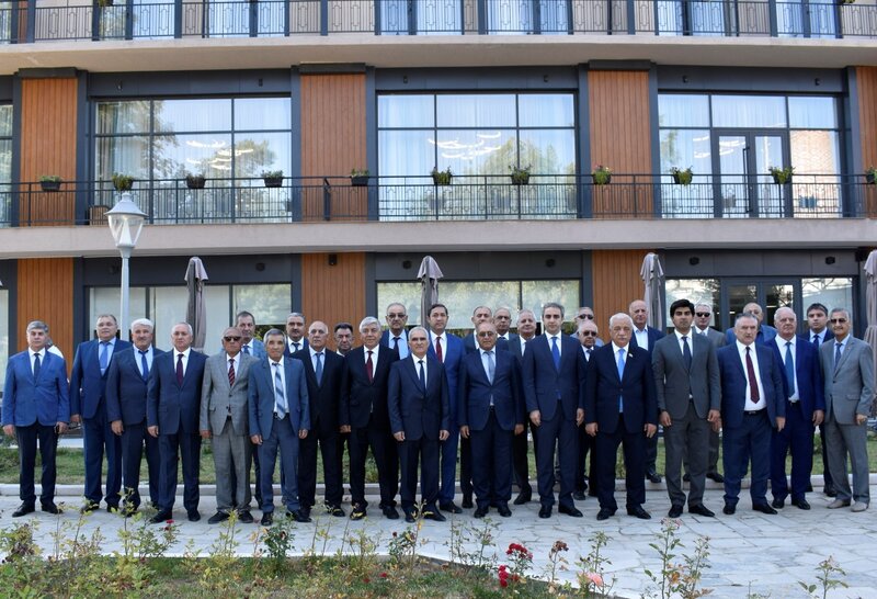 Vüsal Quliyev: Həmkarlar ittifaqları fəaliyyətlərini daha da gücləndirməlidirlər