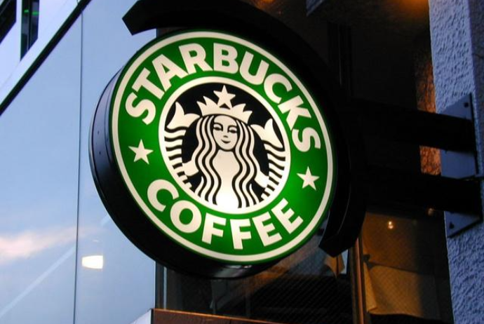 Starbucks işçilərin ixtisarı ilə bağlı açıqlama verdi