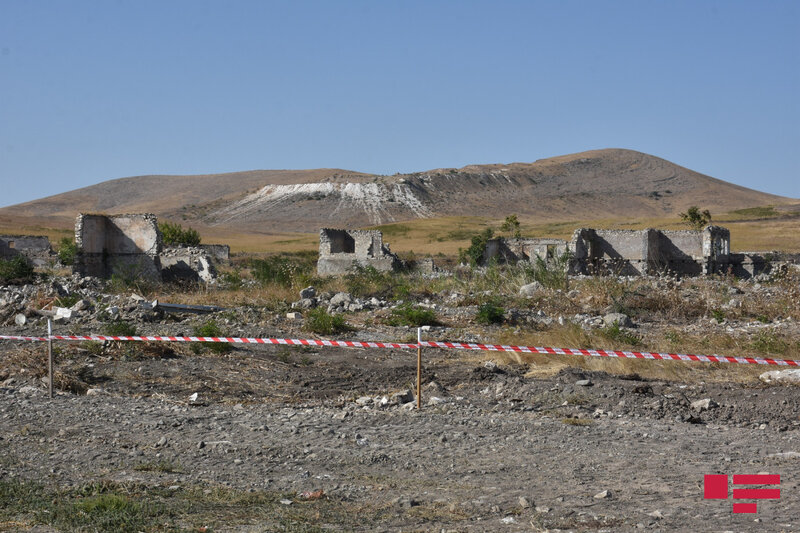 Diplomatik korpusun nümayəndələri Füzuli şəhərinin köhnə mərkəzində olub - FOTO