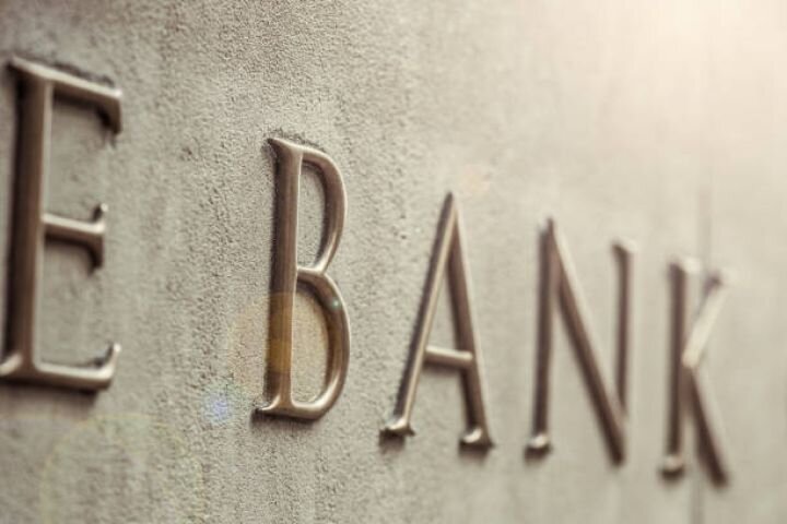 "Turanbank"ın kredit portfeli 50 milyon manatdan çox artaraq 700 milyon manatı aşıb