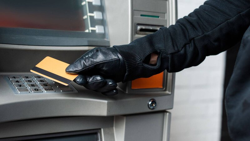 Vətəndaşlara bank adından pul təklifi ilə fişinq mesajlar göndərilir – XƏBƏRDARLIQ