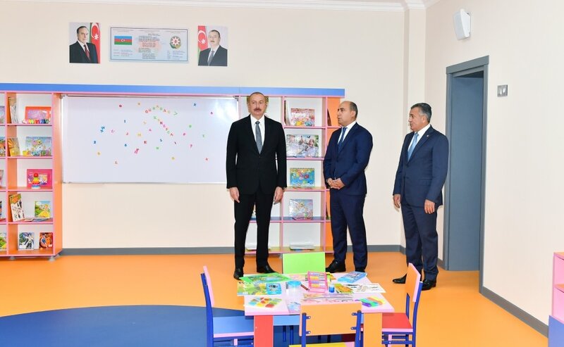 Prezident Xırdalanda məktəb açılışında - FOTOLAR - YENİLƏNİB