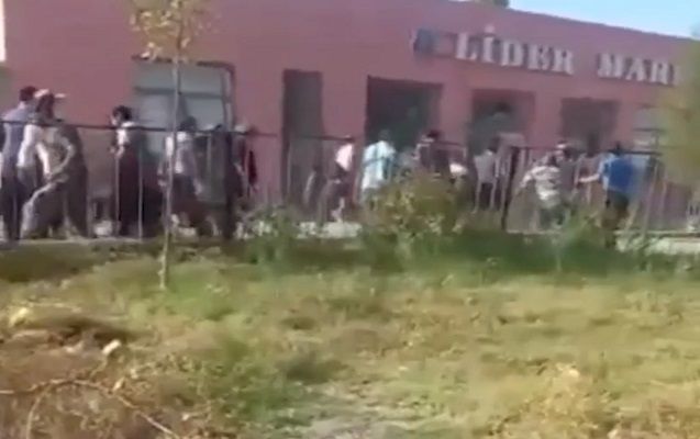 Bərdədə zorakılığa məruz qalan qızın kəndində qarşıdurma - VİDEO