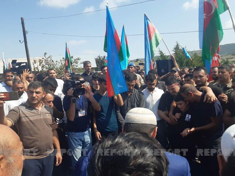 Şəhid Səid Həsənov dəfn olundu - FOTO
