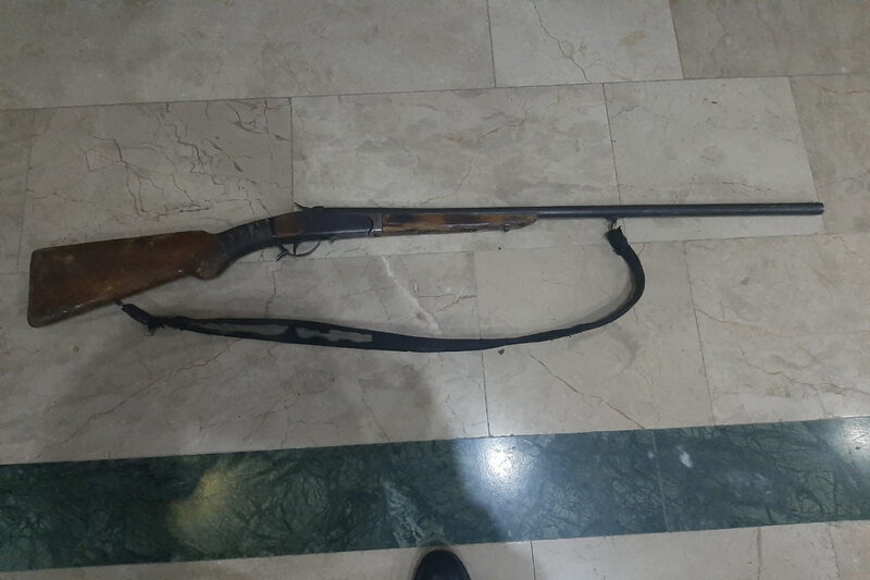 Qəbələdə kişi ehtiyatsızlıqdan özünü güllələdi