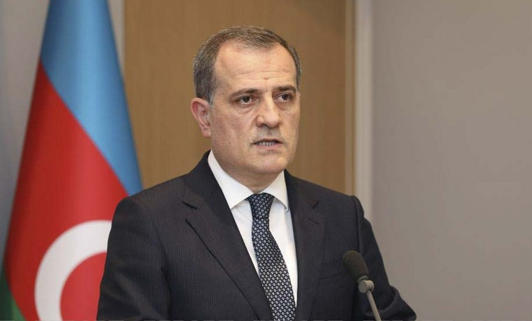 Ceyhun Bayramov: 