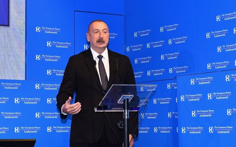 Biz heç bir zaman özümüzü nəhəng qonşularımızın siyasətinə uyğunlaşdırmamışıq