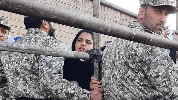 FİFA İran-Livan matçında baş verənlərlə bağlı izahat tələb etdi