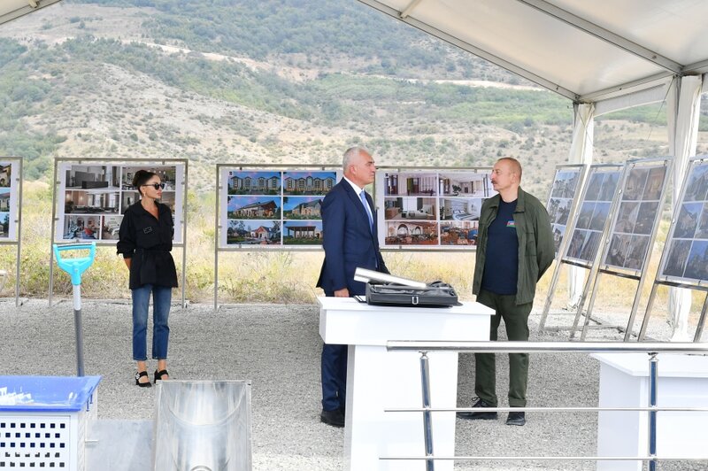 Laçında mehmanxana kompleksinin təməli qoyuldu - FOTOLAR