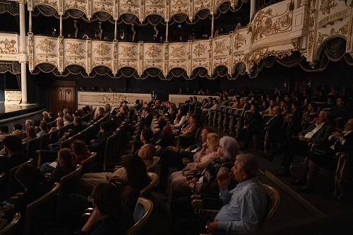 VTB Bakıda Moskva teatrı 