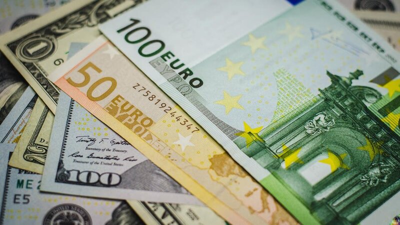 Rusiyada bankomatlar dollar və avro qəbulunu DAYANDIRDI