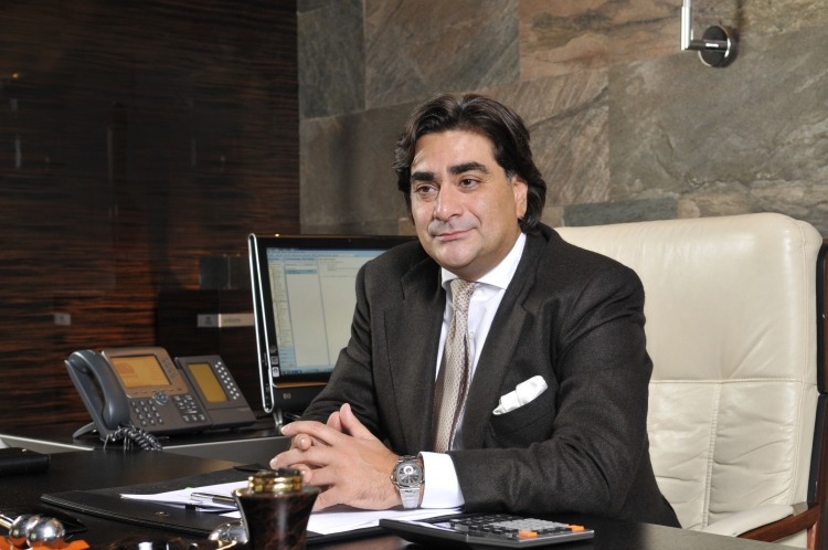 Eldar Qəribov 