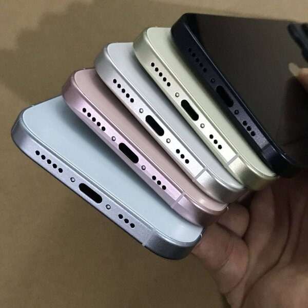 iPhone 15-in ilk canlı şəkilləri dərc edilib – FOTO