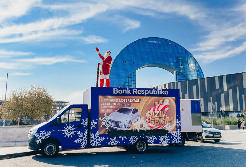 Şaxta Baba da Bank Respublika-dan hədiyyə qazanmağa tələsir