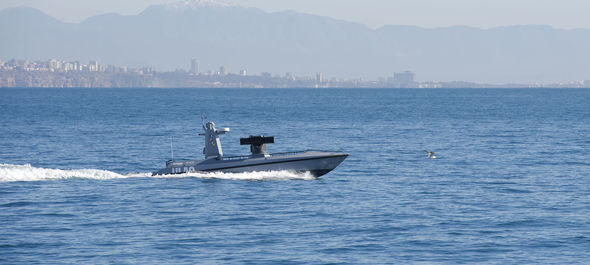 Türkiyə ilk zirehli pilotsuz gəmisinin kütləvi istehsalına başlayır - FOTO/VİDEO