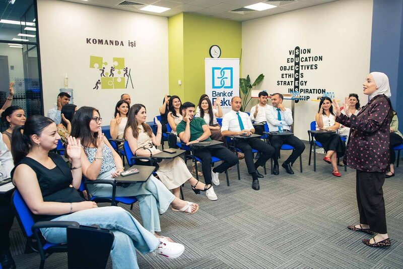 Bank of Baku-da Azərbaycan Dili Günü – seminar təşkil edildi