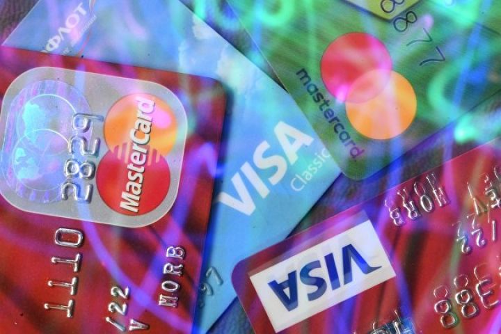 Dekabrda bank kartlarının sayı 206 min ədəd artıb