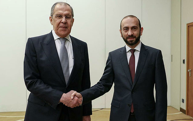 Lavrovla Mirzoyan sərhədlərin demarkasiyasını müzakirə etdilər