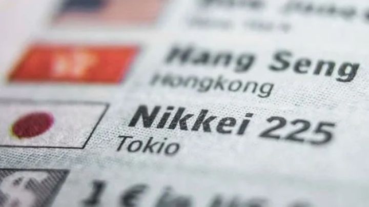 Nikkei 33 ilin ən yüksək səviyyəsinə çatıb